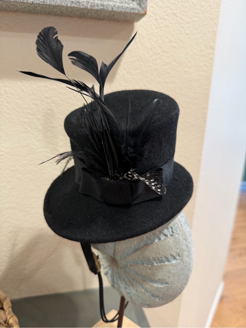 Black Feathered Mini Wool Top Hat